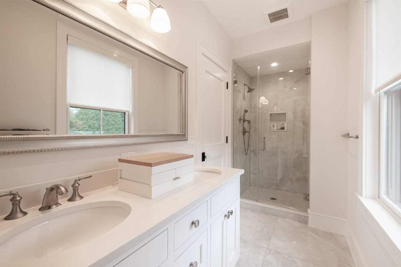 172 Narrow Ln E - Photo 7 of 11