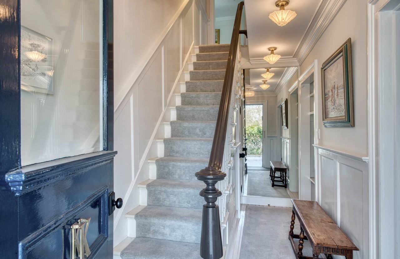 232 Hill St - Photo 7 of 30