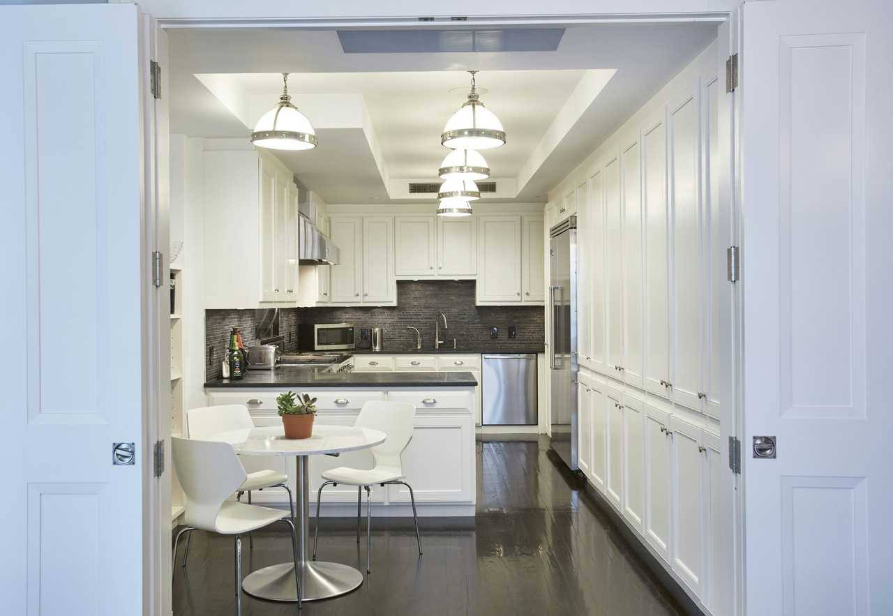 180 E 93rd St #4 - Photo 5 of 13