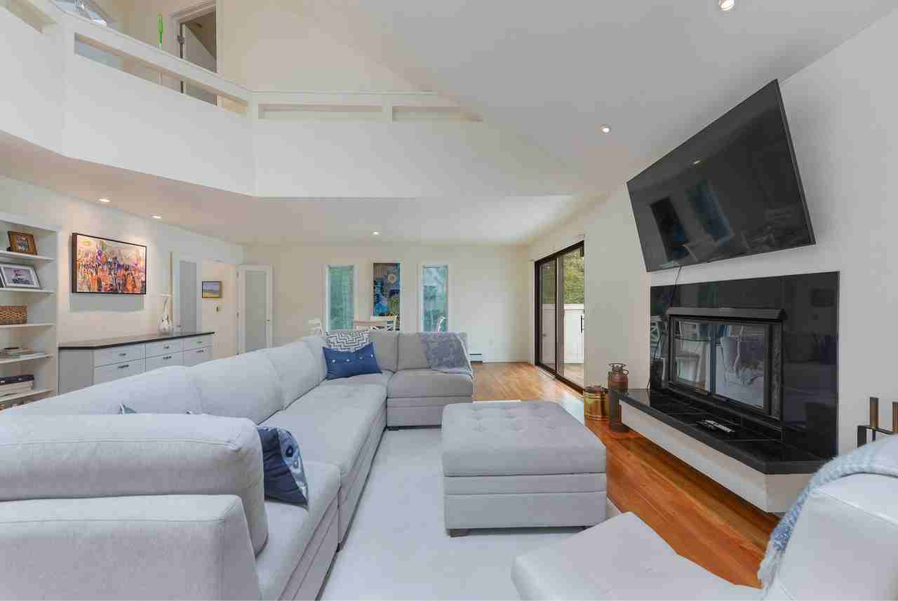 122 Lynn Ave - Photo 4 of 20