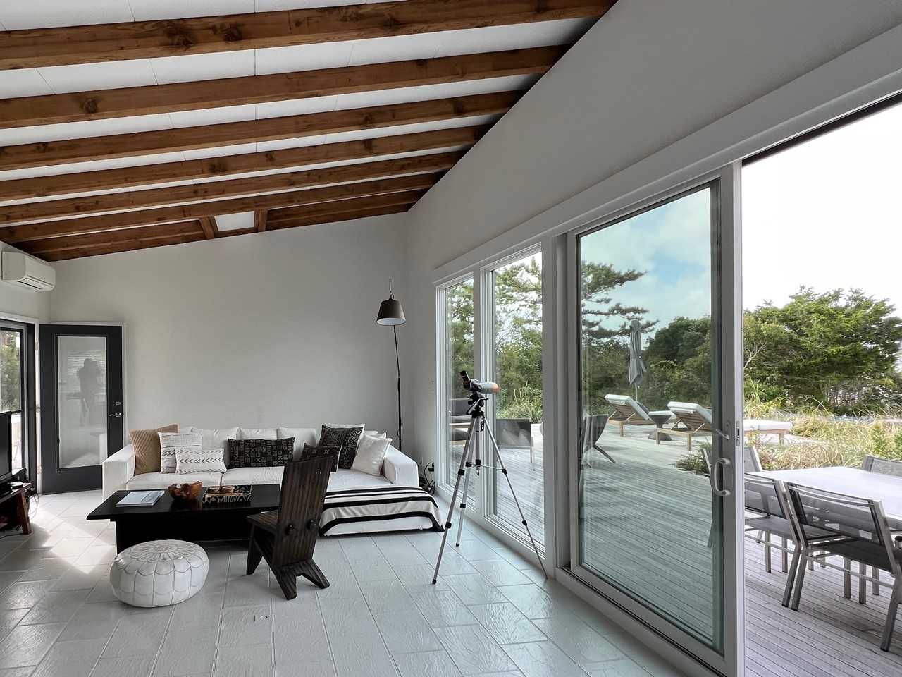 21 Burnetts Cove Rd - Photo 4 of 26