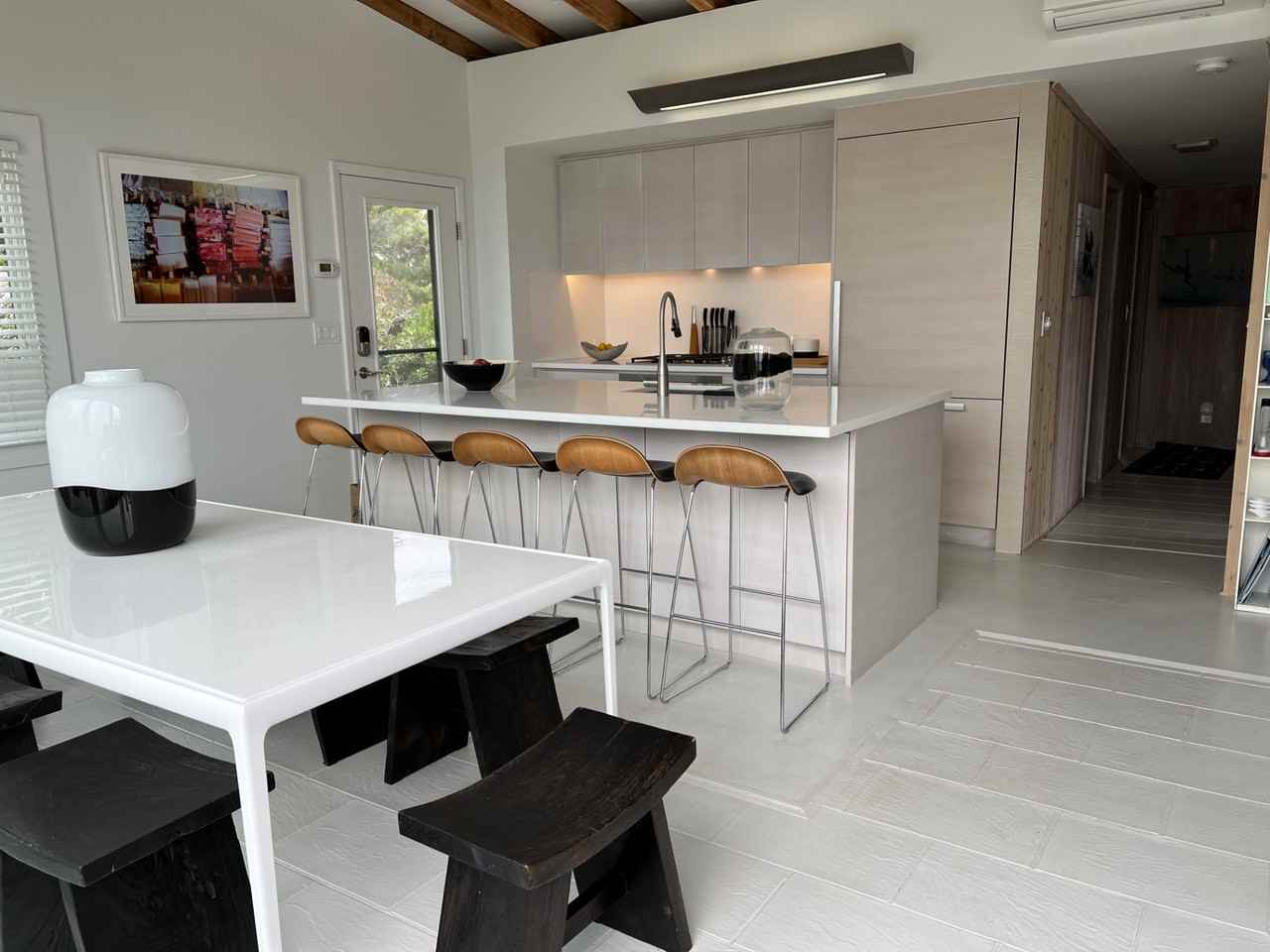 21 Burnetts Cove Rd - Photo 6 of 26