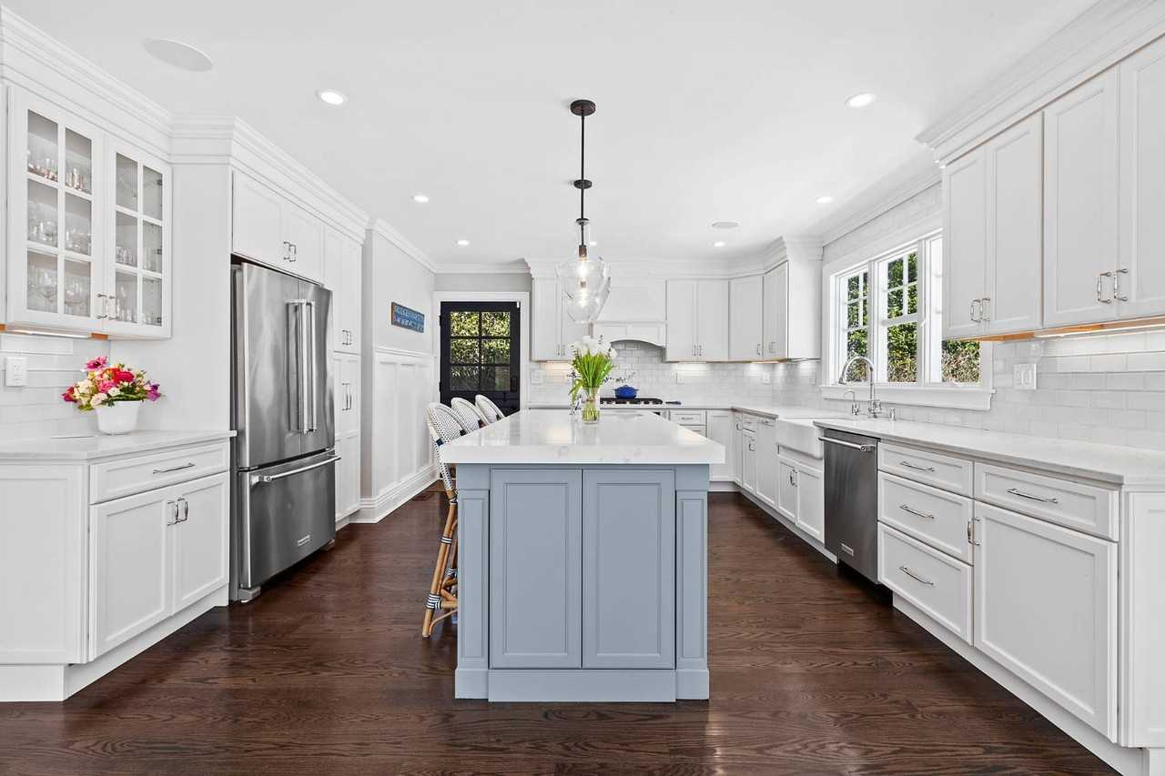 145 Lumber Ln - Photo 7 of 22