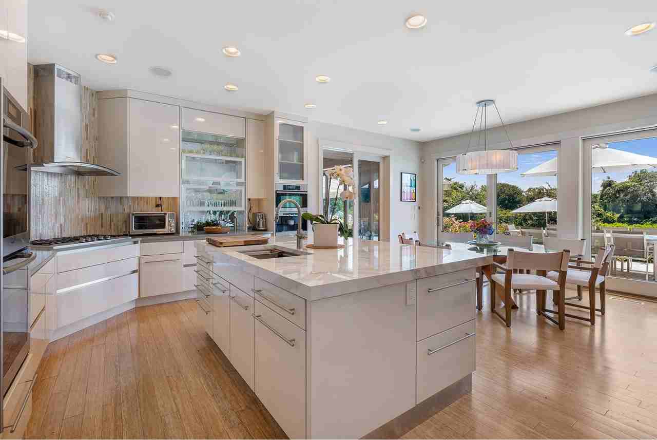 316 Deerfield Rd - Photo 4 of 30