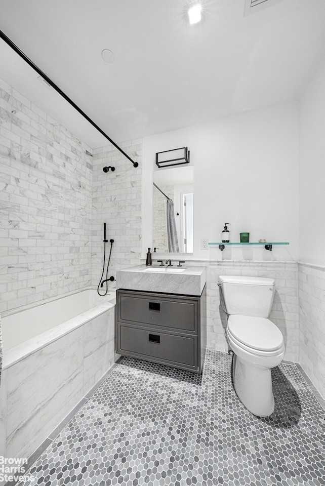 50 W 30th St #9A - Photo 7 of 11