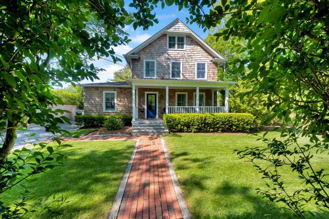 128 Newtown Ln - Photo 3 of 19