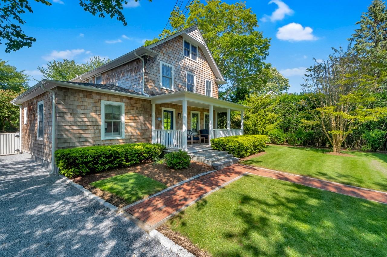 128 Newtown Ln - Photo 5 of 19