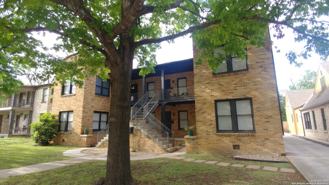 209 E Rosewood Ave #4 - Photo 1 of 1