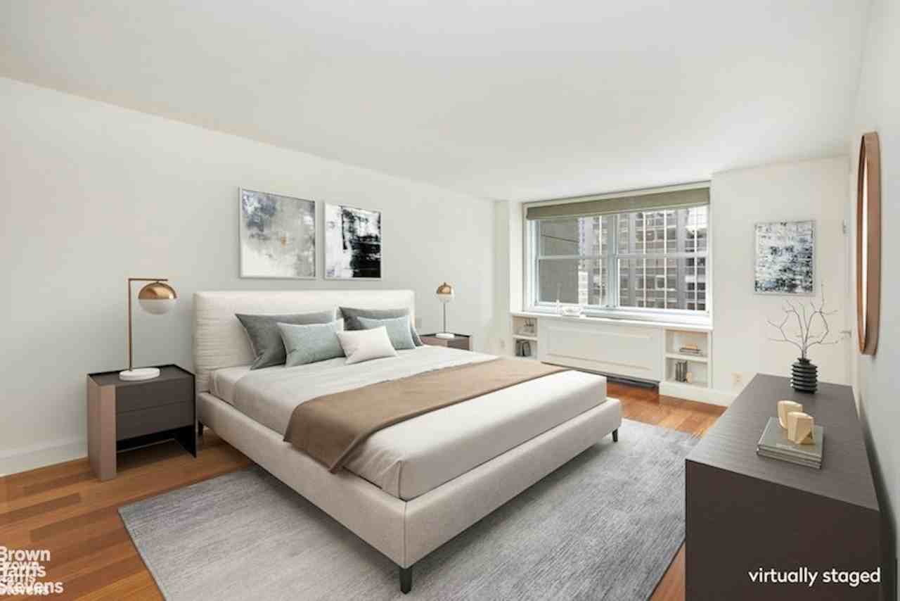 112 W 56th St #16S - Photo 2 of 7