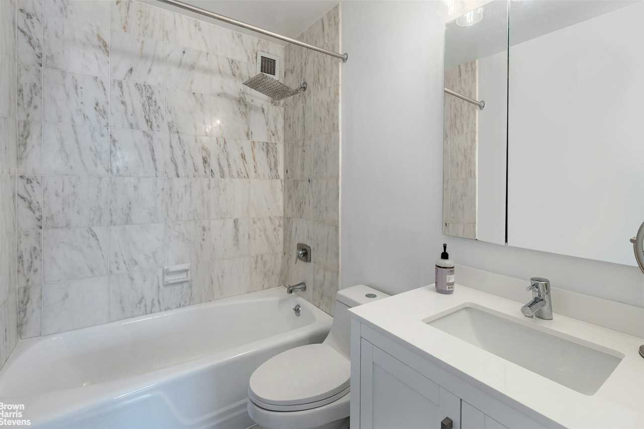 40 E 94th St #21G - Photo 6 of 10