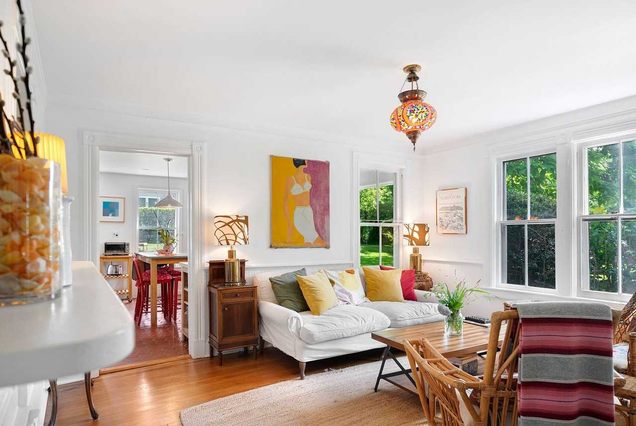 640 Orchard St - Photo 7 of 29