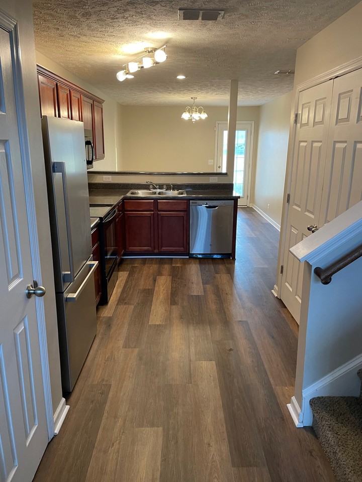 4844 Laura Jeanne Blvd - Photo 4 of 11