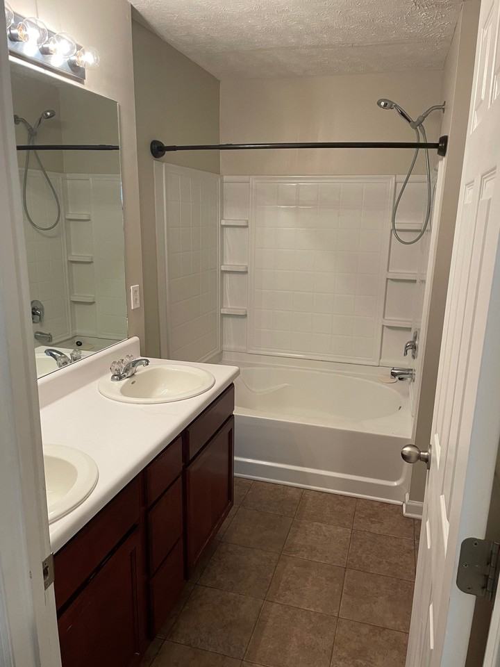 4844 Laura Jeanne Blvd - Photo 7 of 11