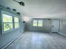 28 Kenilworth Rd - Photo 1 of 1