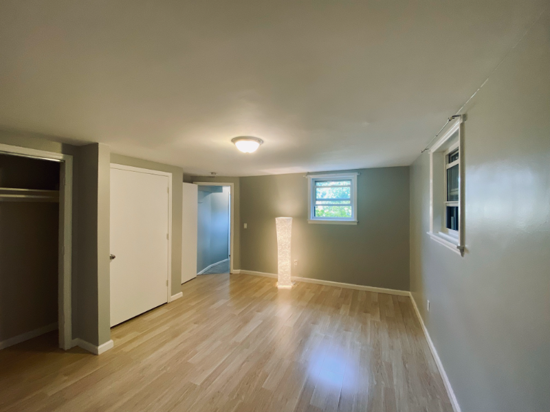 28 Kenilworth Rd - Photo 3 of 28