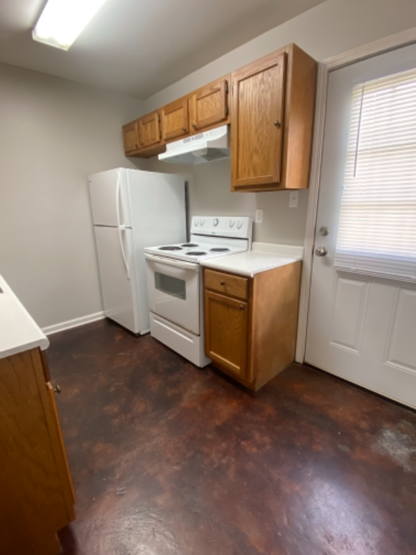 360 Andre Ave #A - Photo 5 of 14