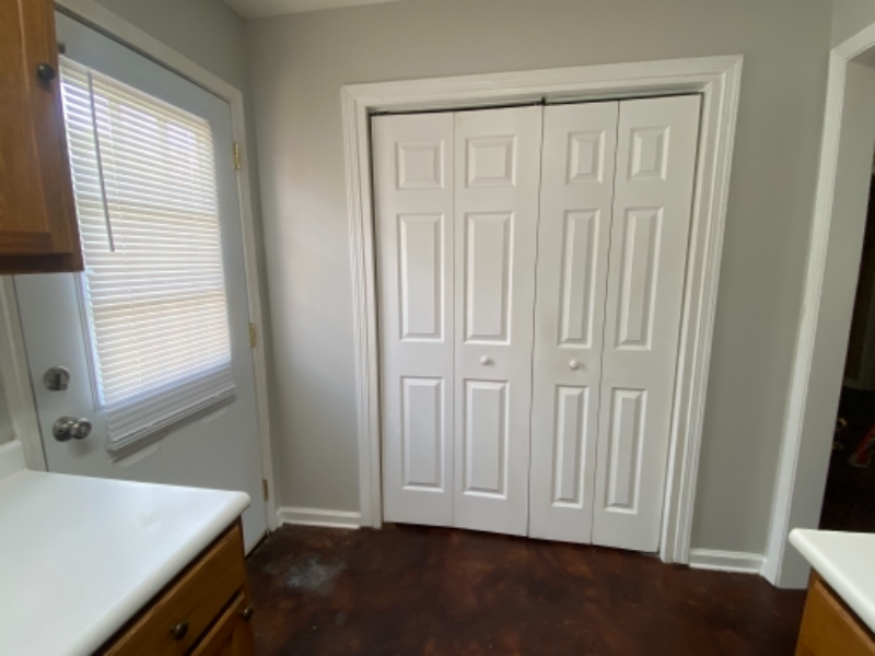 360 Andre Ave #A - Photo 6 of 14