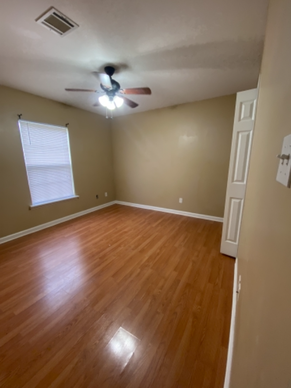 360 Andre Ave #A - Photo 7 of 14