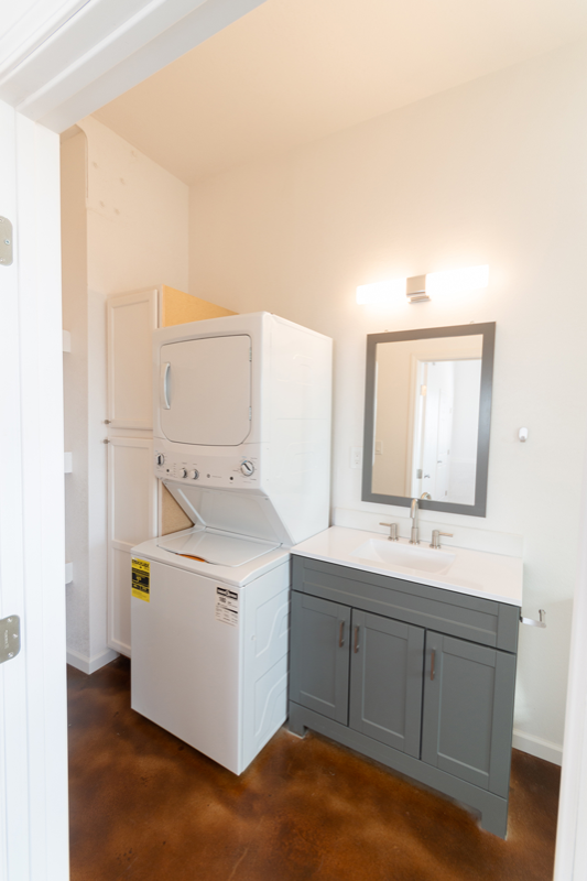 29950 Woodbine Ln - Photo 7 of 10