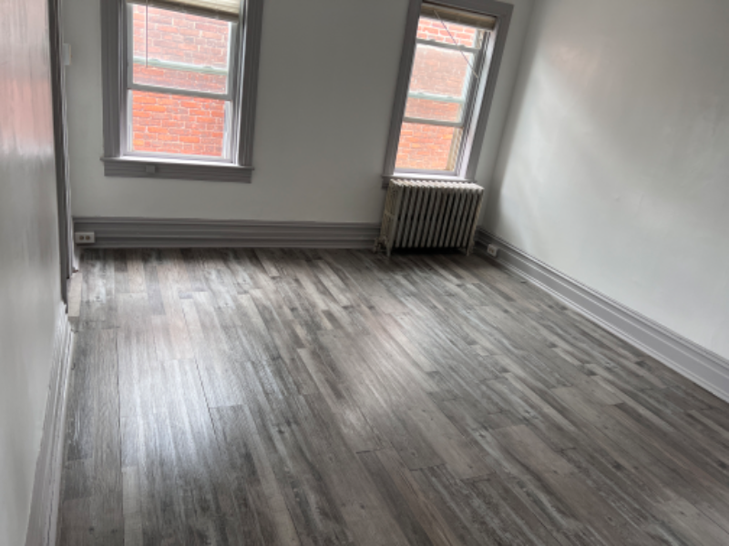 631 W Market St 3rd Fl #3rdFL - Photo 6 of 11