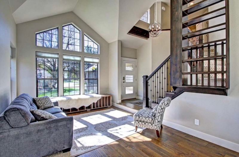 2761 S Swallowtail Ln - Photo 3 of 14