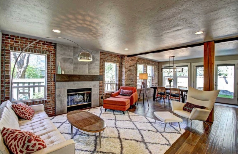 2761 S Swallowtail Ln - Photo 4 of 14