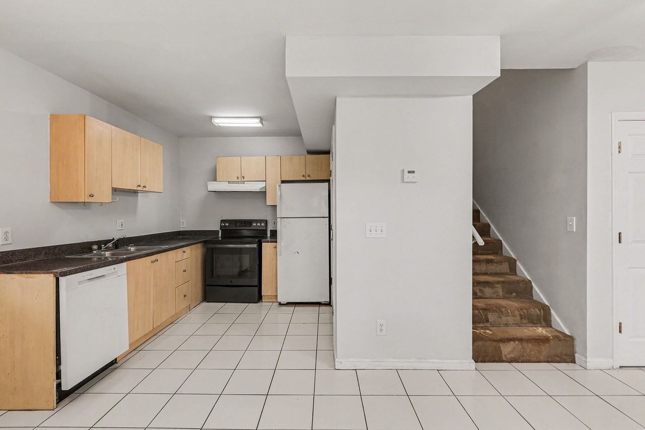 455 Joseph E Lowery Blvd Nw - Photo 6 of 20