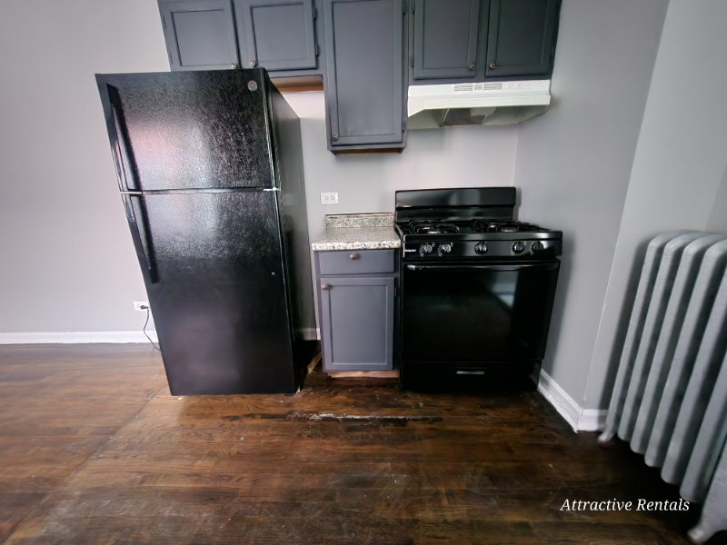 5903 W Huron St #1 - Photo 3 of 13