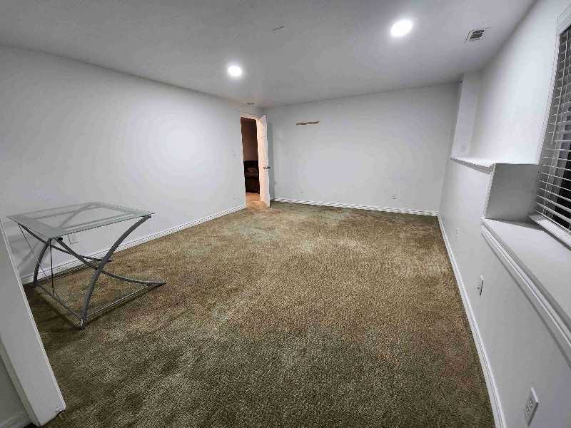 8543 S Poison Oak Dr - Photo 2 of 8