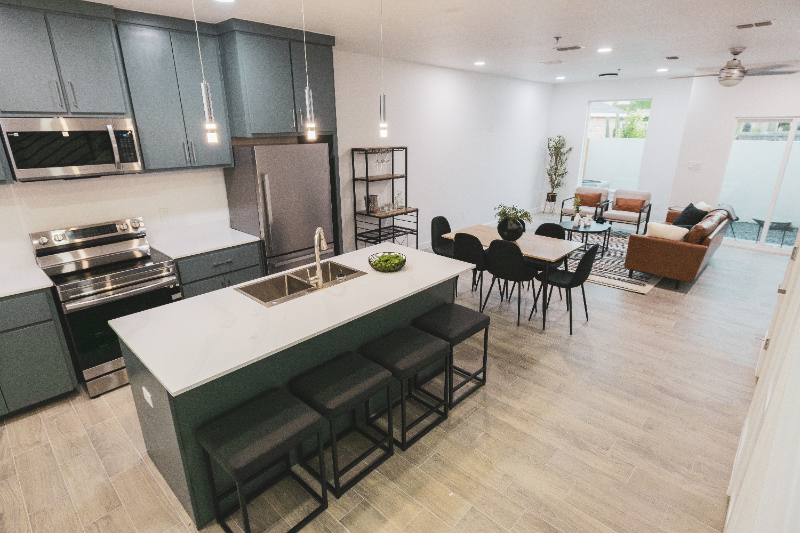 1400 W Wisconsin Rd #2 - Photo 2 of 11