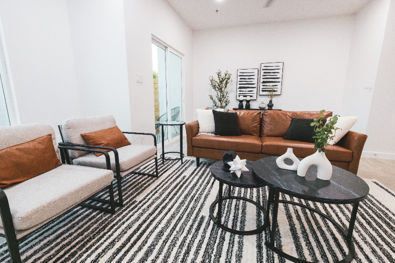 1400 W Wisconsin Rd #2 - Photo 3 of 11