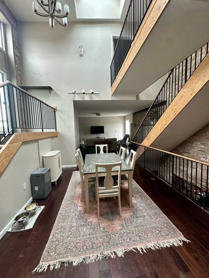 128 3rd St Ne - Photo 3 of 13