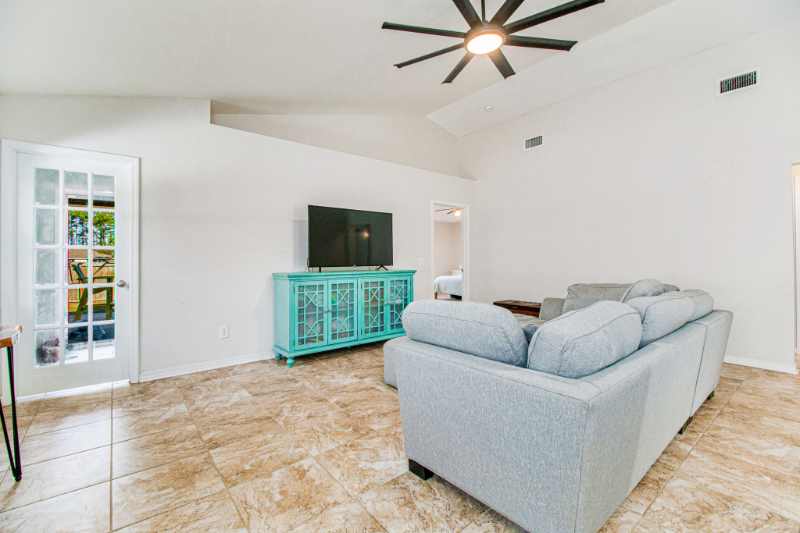 9720 Brookstone Way - Photo 7 of 34