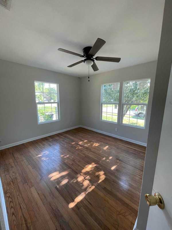 1218 Vance Dr - Photo 4 of 4