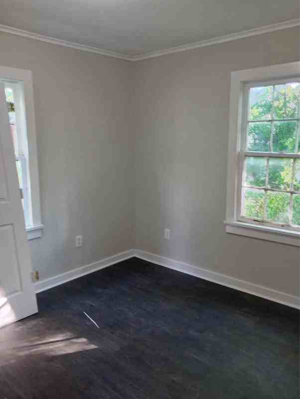 6 Court C - Photo 2 of 16