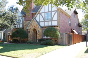 featured image of 4219 Emerson Ave