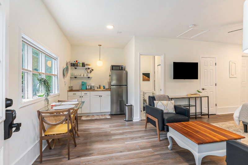 2950 Ashley River Rd #B - Photo 5 of 19