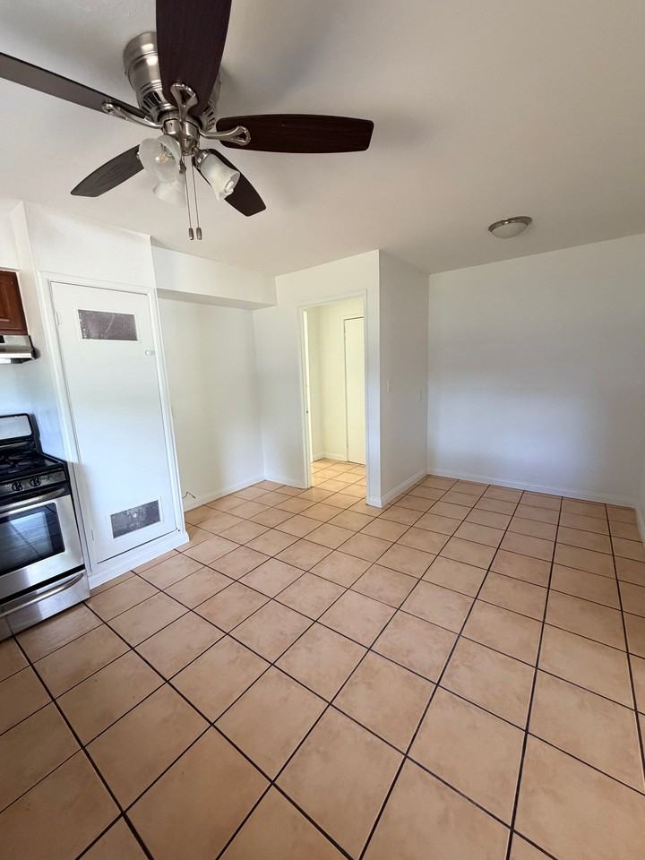 869 Lincoln Ave #102 - Photo 6 of 16