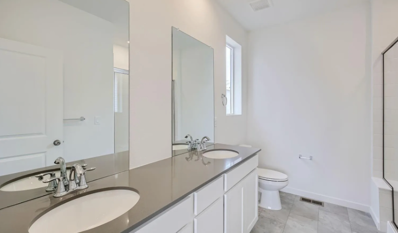 5552 Second Ave - Photo 7 of 13