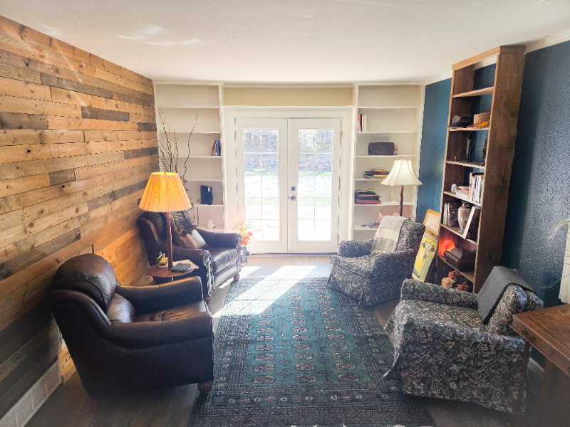 1094 E 17th Ave - Photo 4 of 20