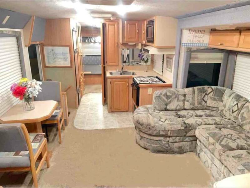 1901 Halford Ave - Photo 2 of 10