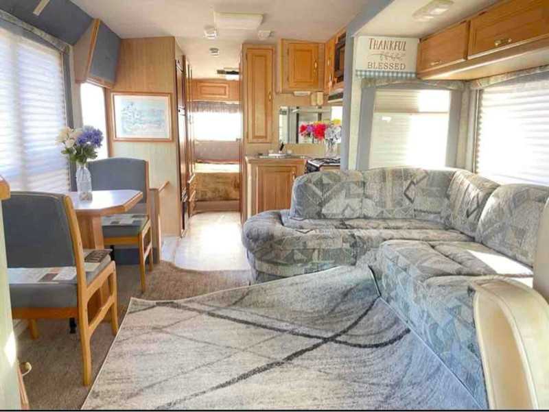 1901 Halford Ave - Photo 5 of 10