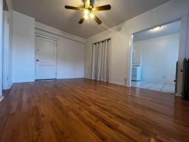 Lindell Park Apartments - Photo 1 of 1