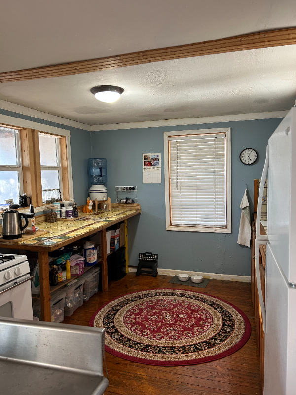 1445 Waterway Ln - Photo 3 of 19