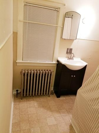 233 Ann St #233UPPER - Photo 4 of 9