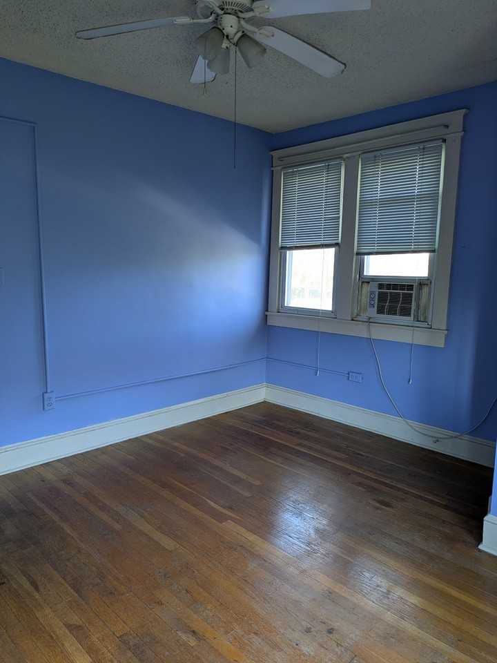 6604 1st St Nw #2 - Photo 6 of 13