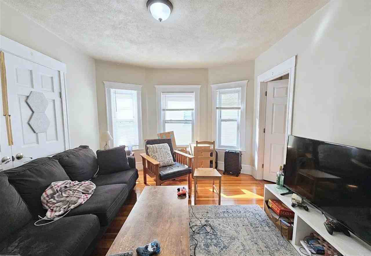 91 Frederick Ave #NA