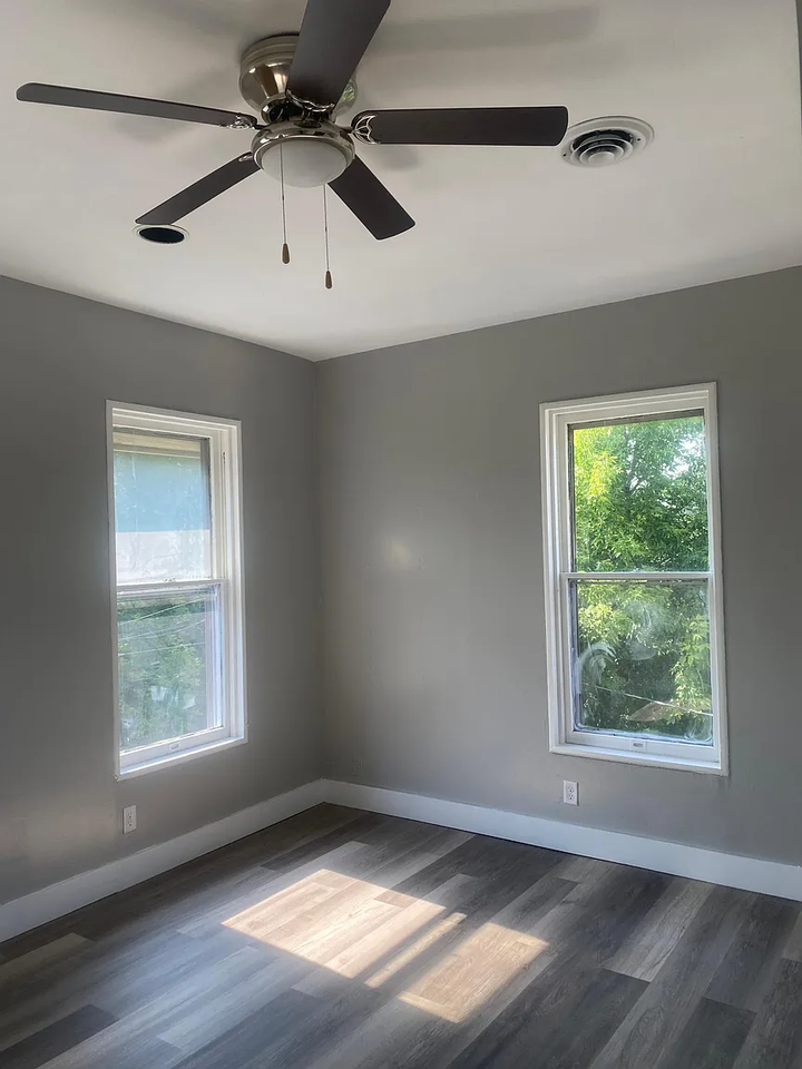 3523 W Highland Blvd #1 - Photo 5 of 6