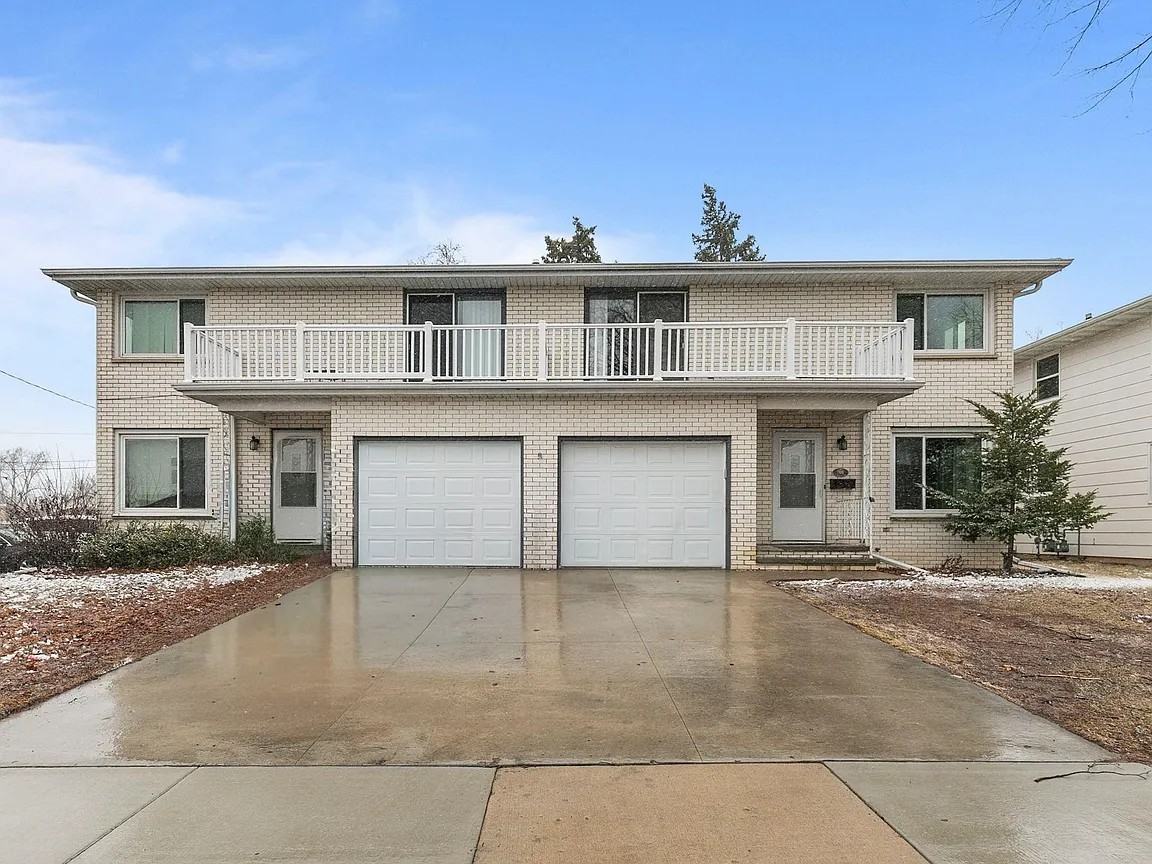 701 E Longview Dr #701 - Photo 2 of 15