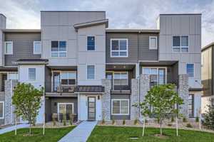 featured image of 1996 Peridot Loop Hts #NA